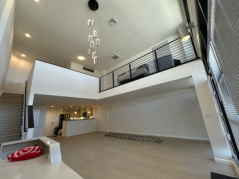 1363 El Camino Real — Photo 3