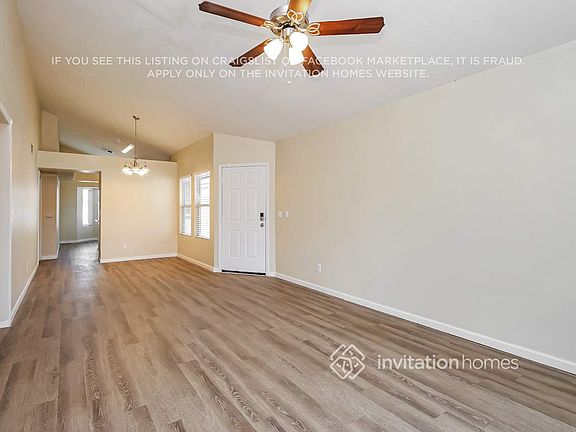 4th image of 1311 W Straford Dr