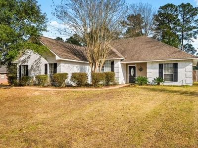 112 Oak Run Trail Rd, Ball, LA, 71405