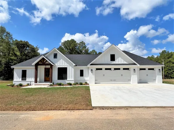7 Silverstone, Petal, MS 39465
