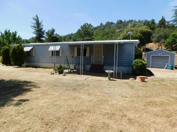 47632 Creekside Rd, Squaw Valley, CA 93675
