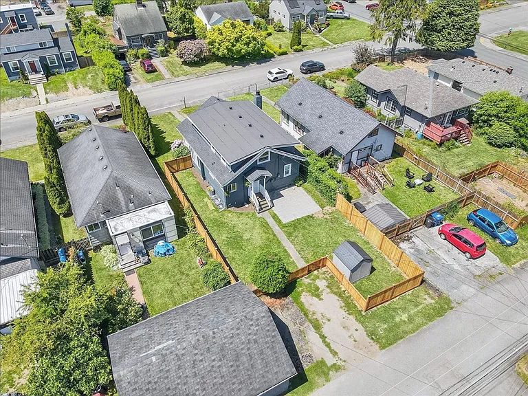 1511 McDougall Ave — Photo 27
