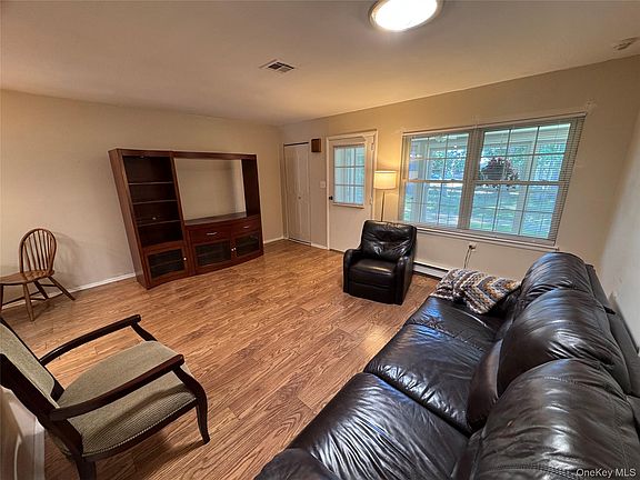 3rd image of 167 Ventry Court #D