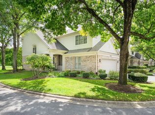 11103 Vista Dr, Willow Springs, IL 60525