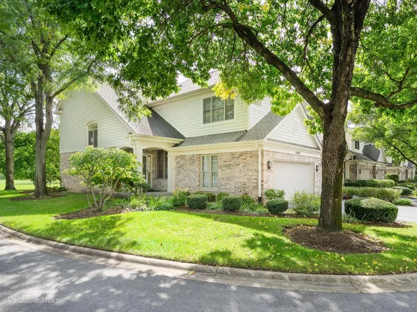 11103 Vista Dr, Willow Springs, IL 60525