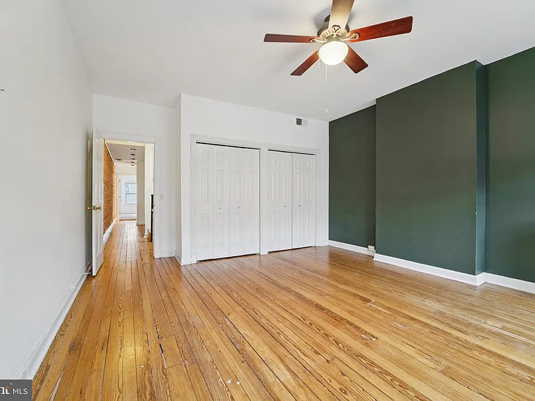 2206 E Baltimore St — Photo 19