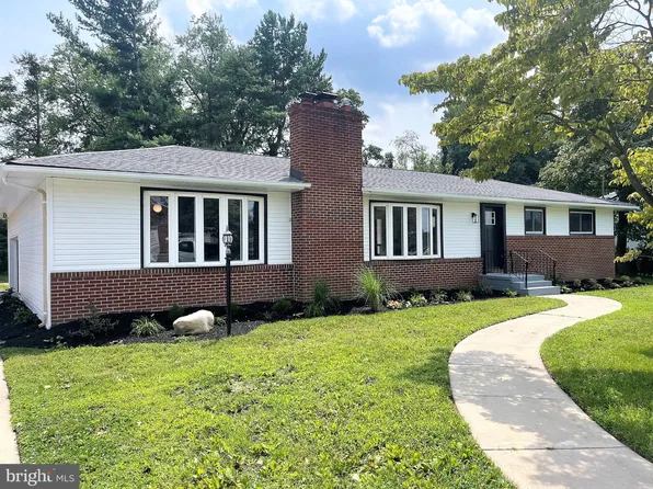 1107 Essex Ave, Voorhees, NJ 08043