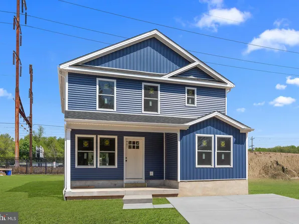 2405 Pennsylvania Ave, Croydon, PA 19021