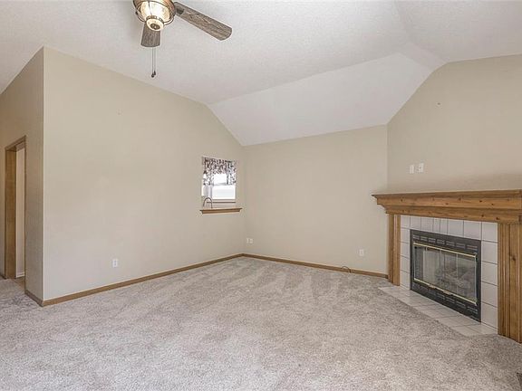 5th image of 16515 E Downey Ave