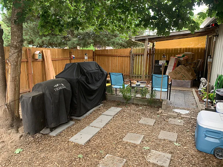 3050 Brittany Dr — Photo 2