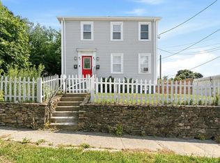 41 Rochambeau Ave, Providence, RI 02906