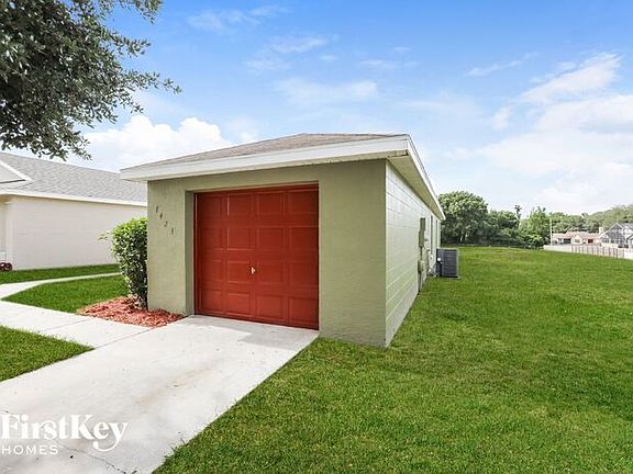 2nd image of 7423 Groveoak Dr