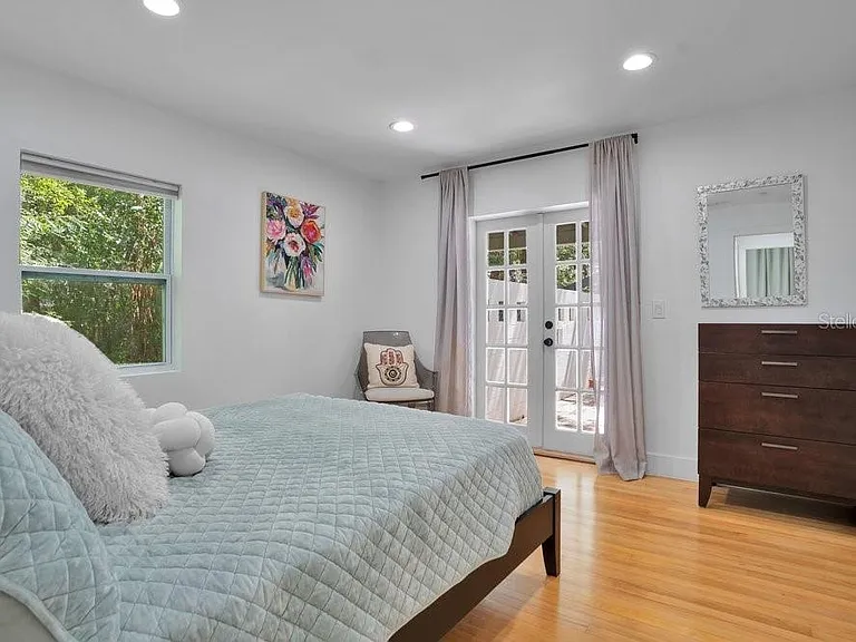 820 East Blvd — Photo 34