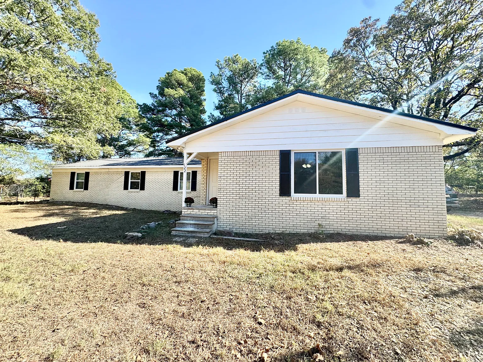 4 bed, 1767 sqft, $2,200 — Photo 2