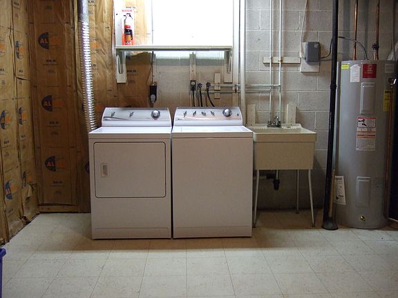 Large Laundry/Storage Room