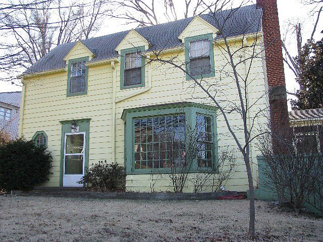 1st image of 416 Maplewood Dr