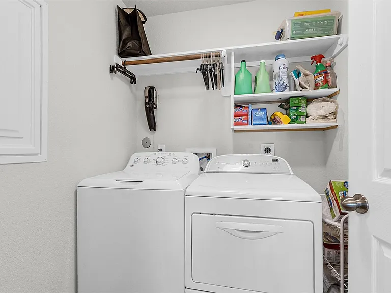 1700 Fall Forest Ct — Photo 25