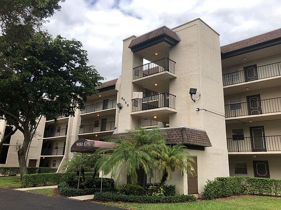 2nd image of 9430 Poinciana Pl APT 407
