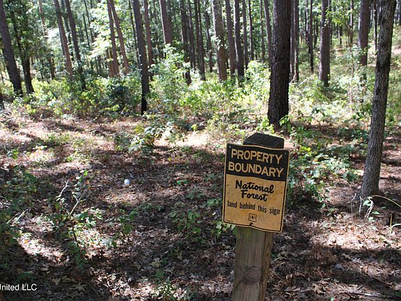2nd image of 1 County Road 70