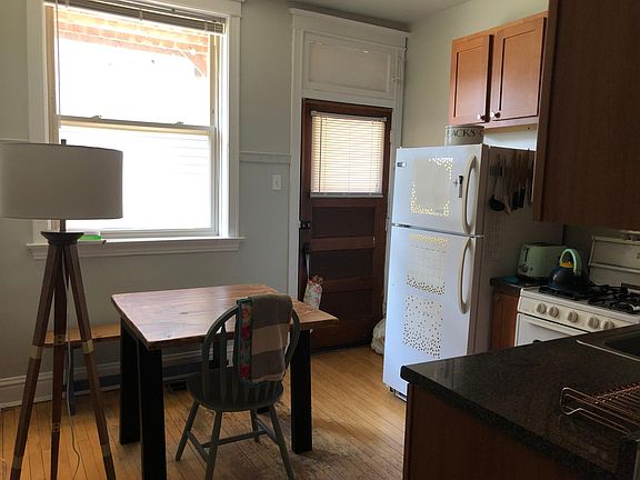 5th image of 2123 W Ainslie St