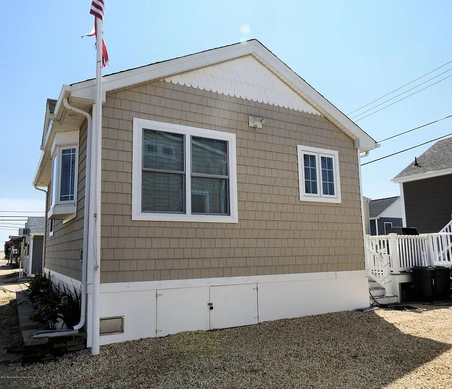 105 W Crane Way photo 1