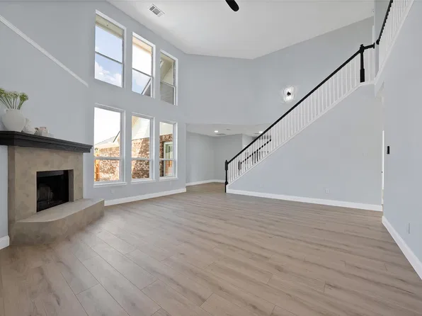1225 Donegal Ln, Garland, TX 75044