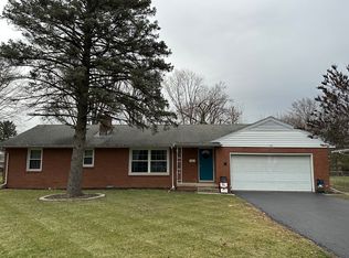 121 Warrington Ave, Findlay, OH 45840