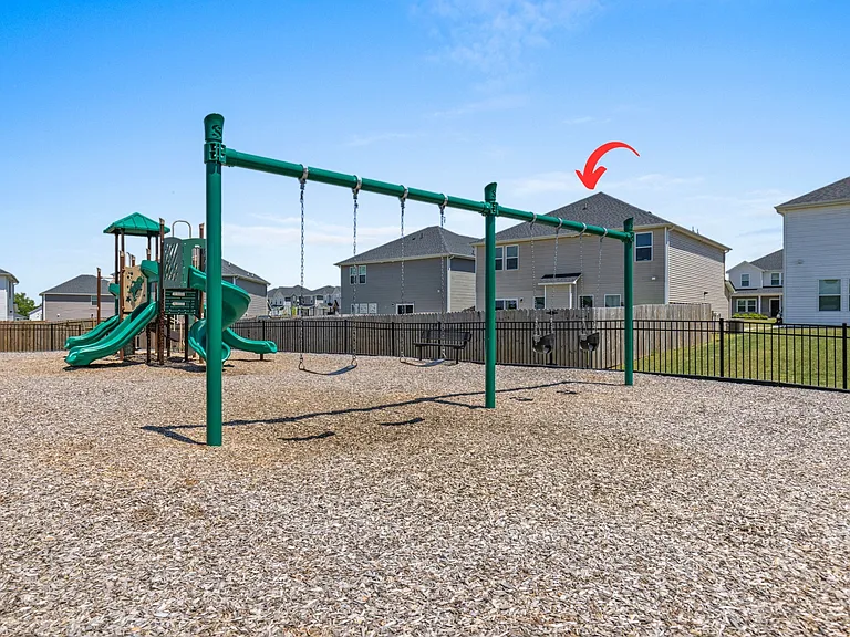 304 Garrison Grove Dr — Photo 37