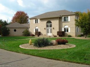 1000 Southridge Dr, Salem, OH 44460