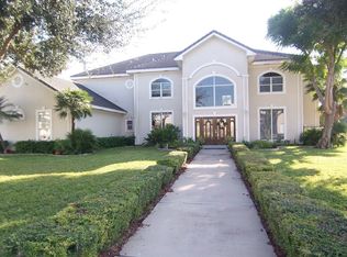 1907 Trinity St, Mission, TX 78572