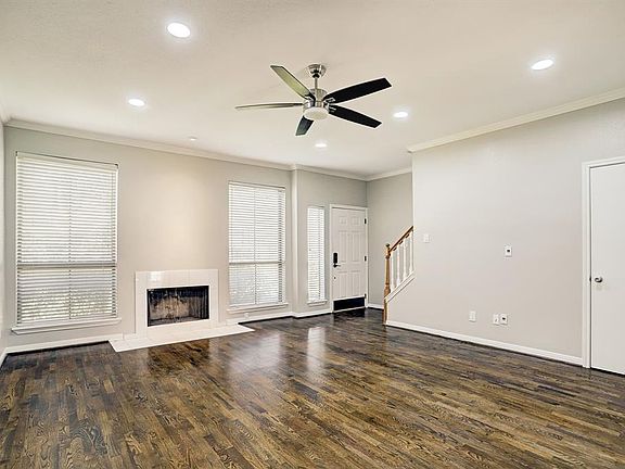 4th image of 1201 McDuffie St Unit 221