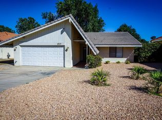 18325 Kalin Ranch Rd, Victorville, CA 92395