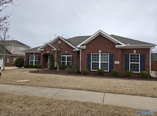 111 Mill Ridge Dr, Madison, AL 35758
