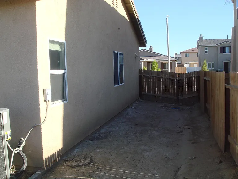Inyo Ct — Photo 36