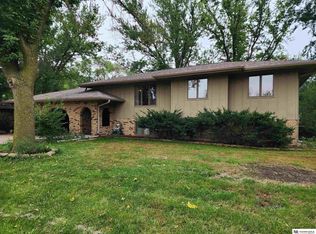361 Shannon Rd, Seward, NE 68434