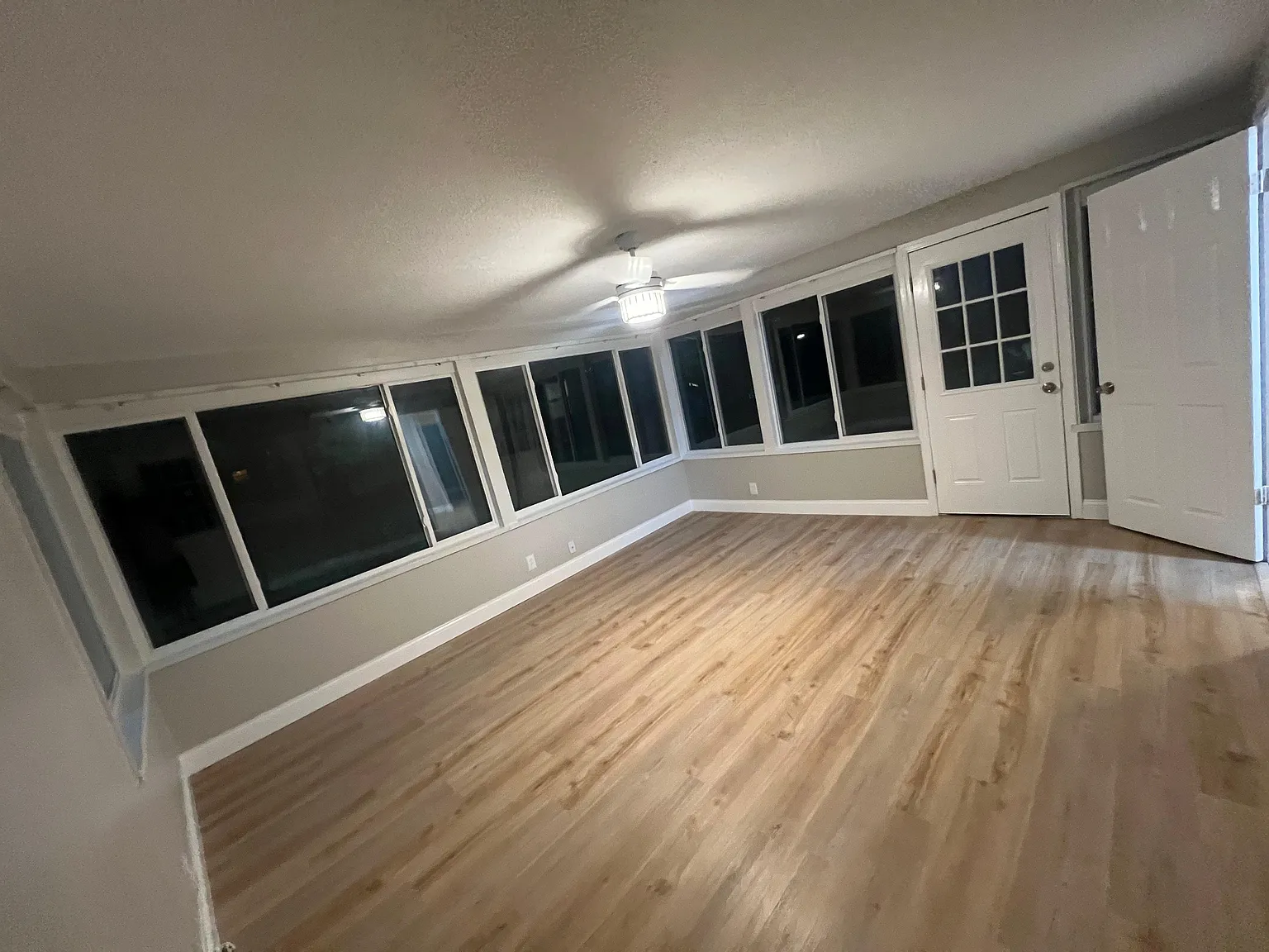 4 bed, 2.5 bath, 1684 sqft, $2,400 — Photo 4