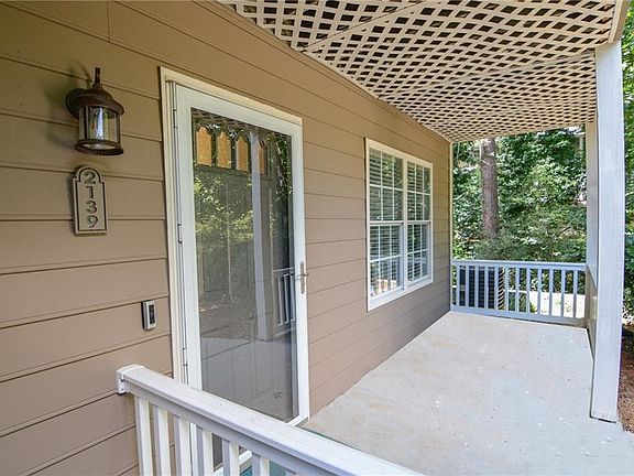 2nd image of 2139 N Forest Trl