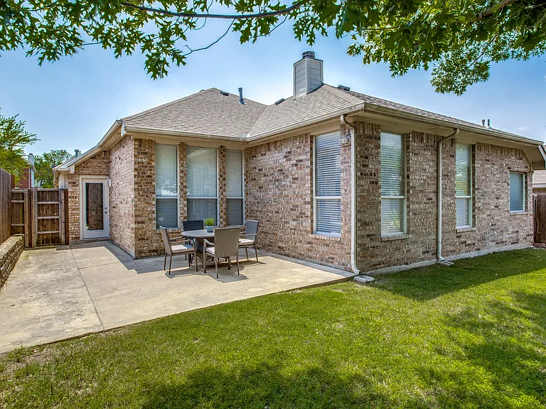 5848 Palomino Dr — Photo 21