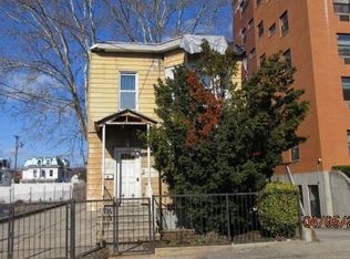 113 Clinton Pl, Yonkers, NY 10701