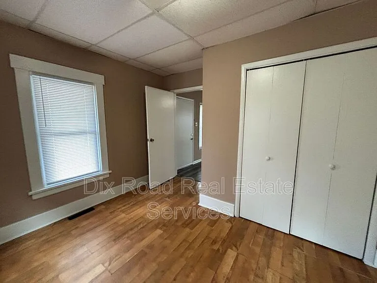 1109 Oxford State Rd — Photo 17
