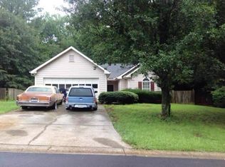 354 Spring Falls Dr, Lawrenceville, GA 30045
