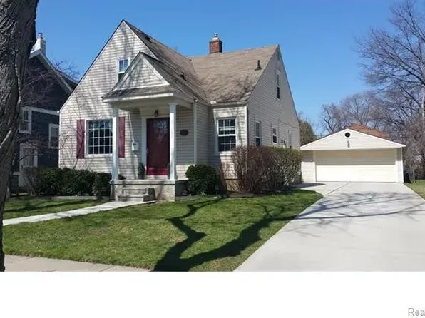 1642 Oxford Rd, Berkley, MI 48072