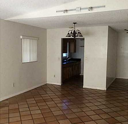4th image of 2601 NE 205th St
