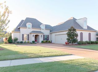 109 Pin Oak Dr, Oxford, MS 38655