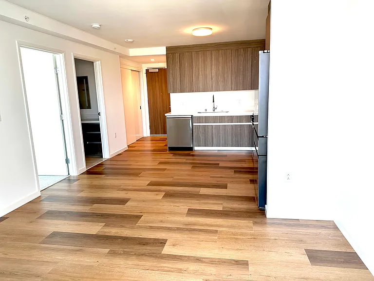 1515 Liona St #4303 — Photo 3
