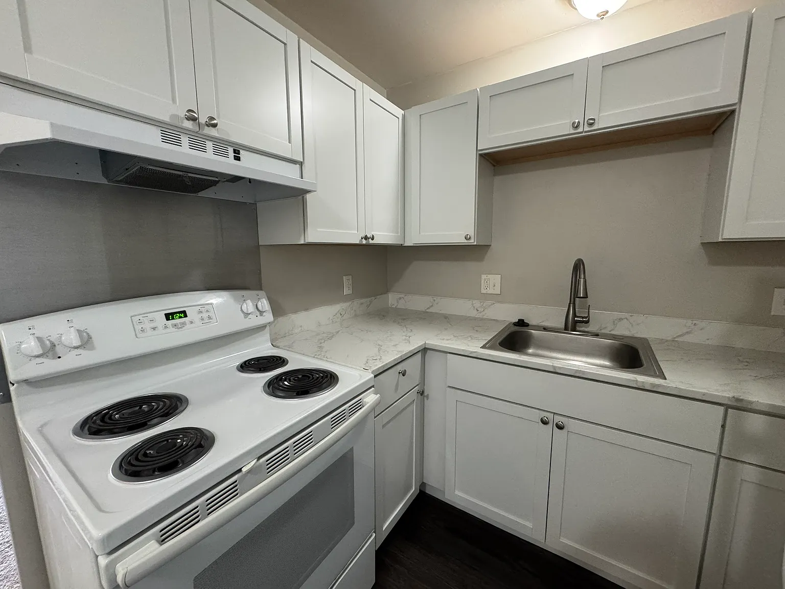 1213 Sycamore St — Photo 1