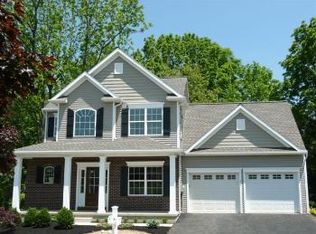 207 Wendover Way, Lancaster, PA 17603