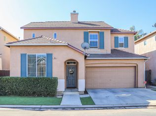 780 W Brittany Ln, Clovis, CA 93619