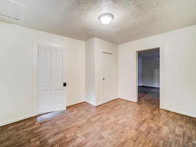 1290 Reavis Mountain Rd — Photo 20