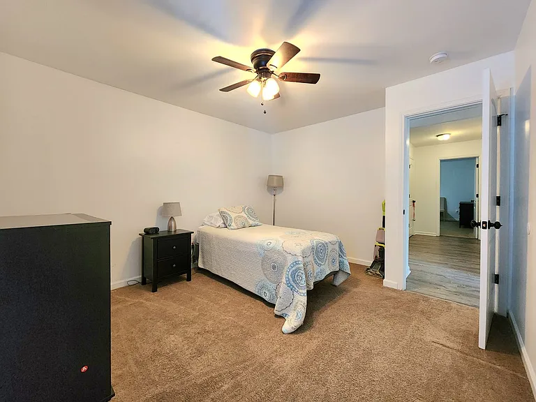 232 Woodview Ave — Photo 28